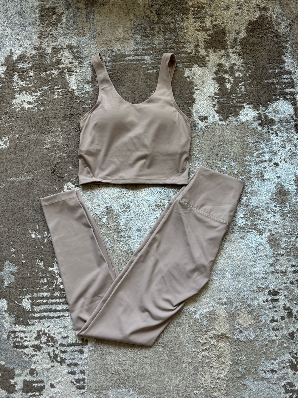 lululemon athletica Taupe/Light Pink Leggings & Crop Tank Set NWOT size 2
